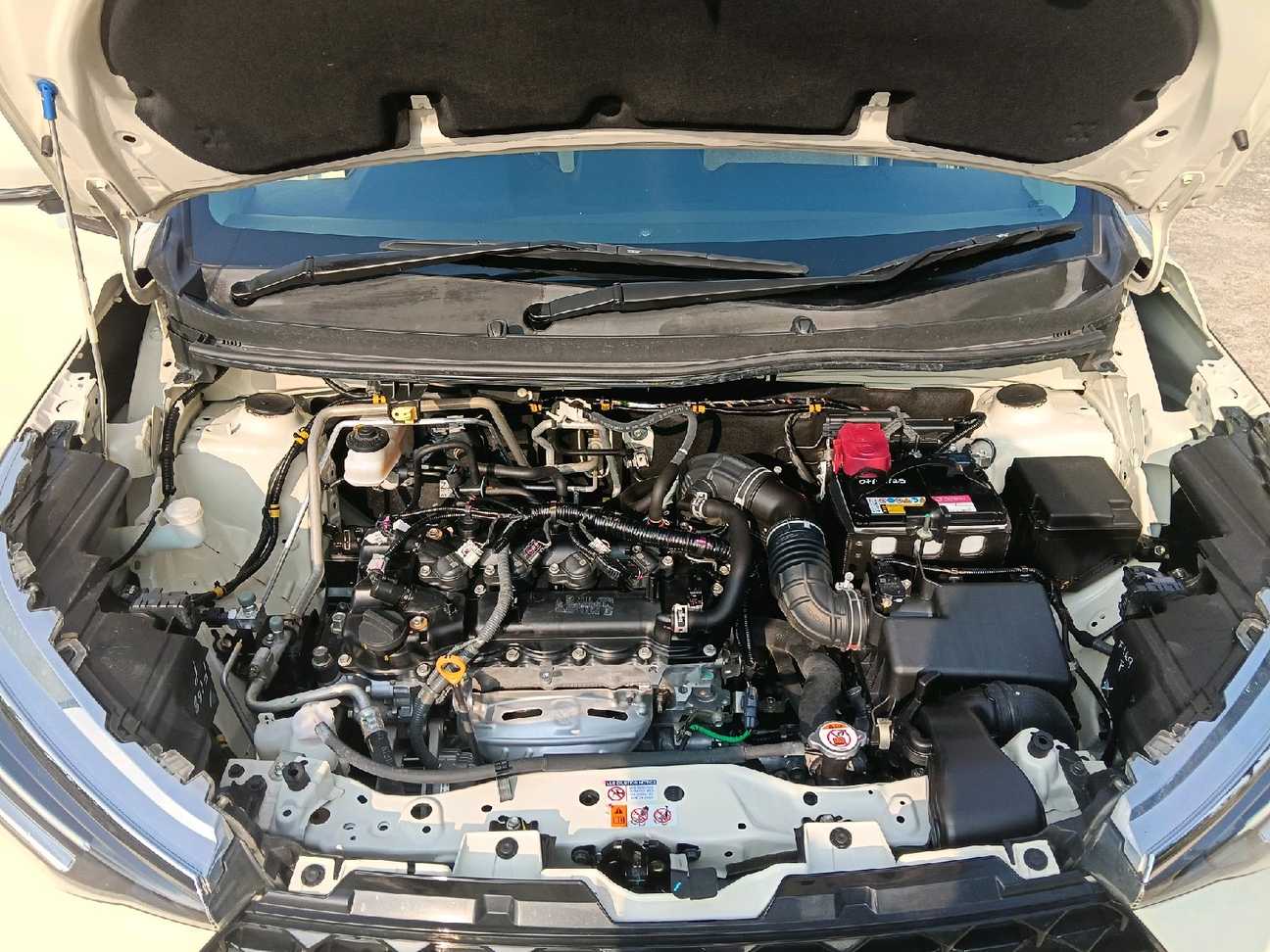 used 2023 Toyota Veloz  1.5