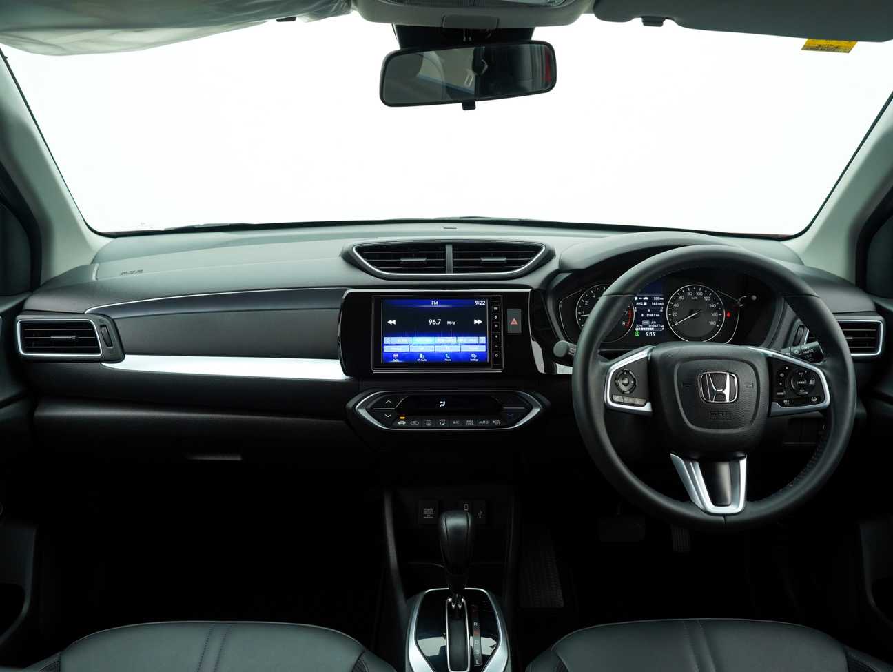 terpakai 2023 Honda WR-V V 1.5