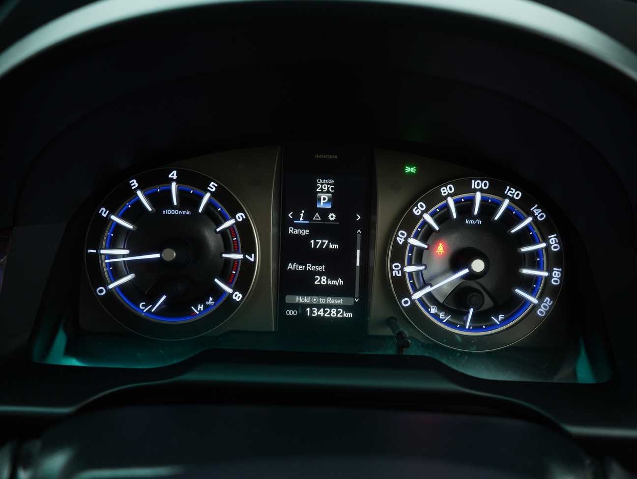 used 2018 Toyota Innova G 2.0