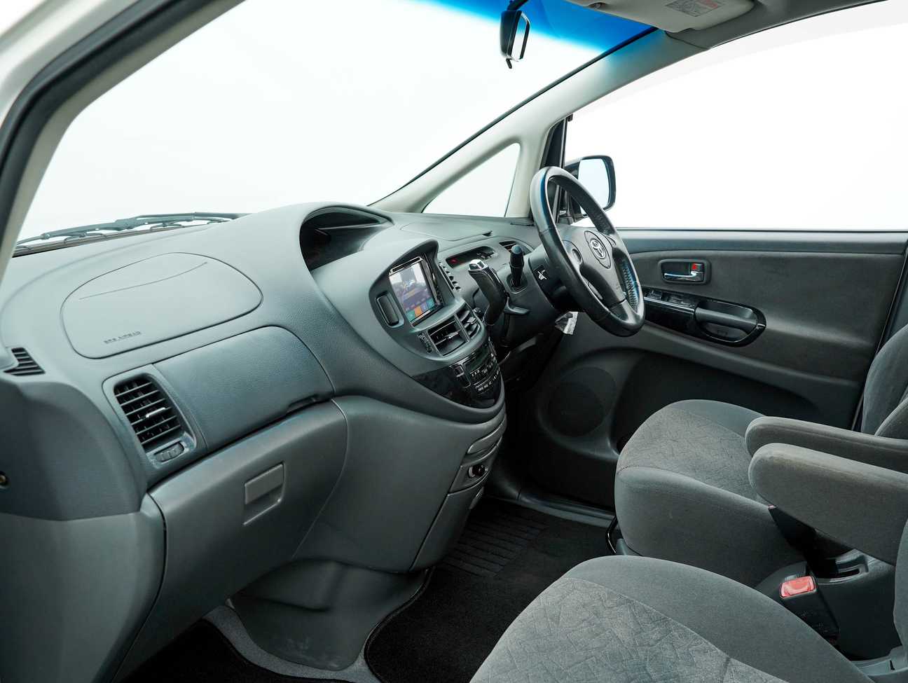 terpakai 2003 Toyota Estima Aeras 2.4