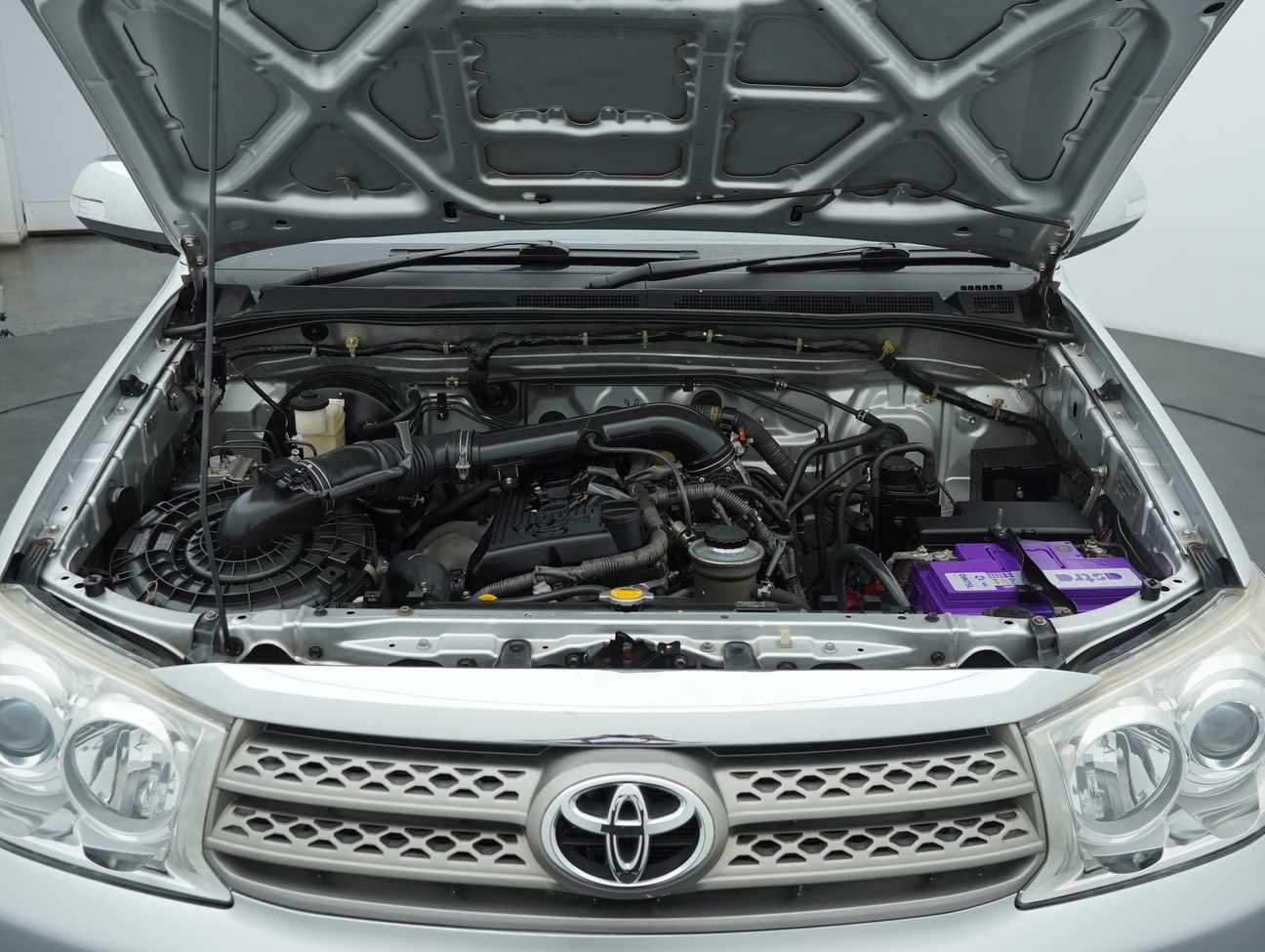 used 2010 Toyota Fortuner V 2.7