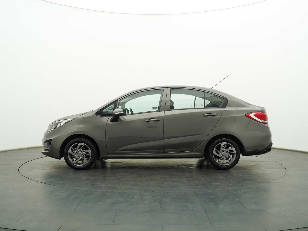 terpakai 2017 Proton Persona Standard 1.6