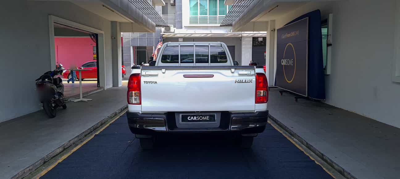 used 2019 Toyota HILUX SINGLE CAB 4X4 2.4