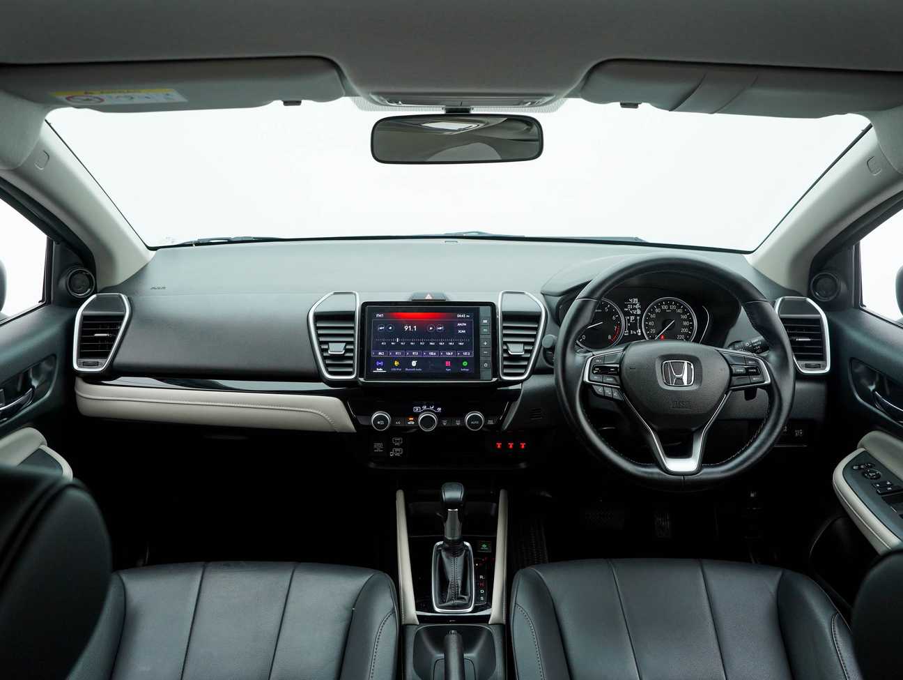 terpakai 2023 Honda City V 1.5