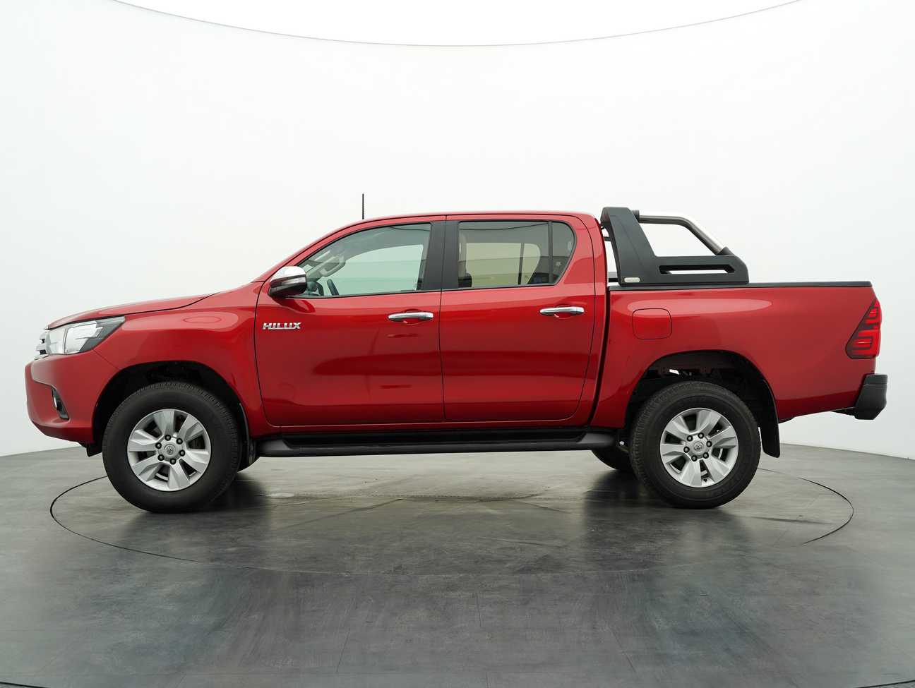 used 2016 Toyota Hilux G Dual Cab 2.4