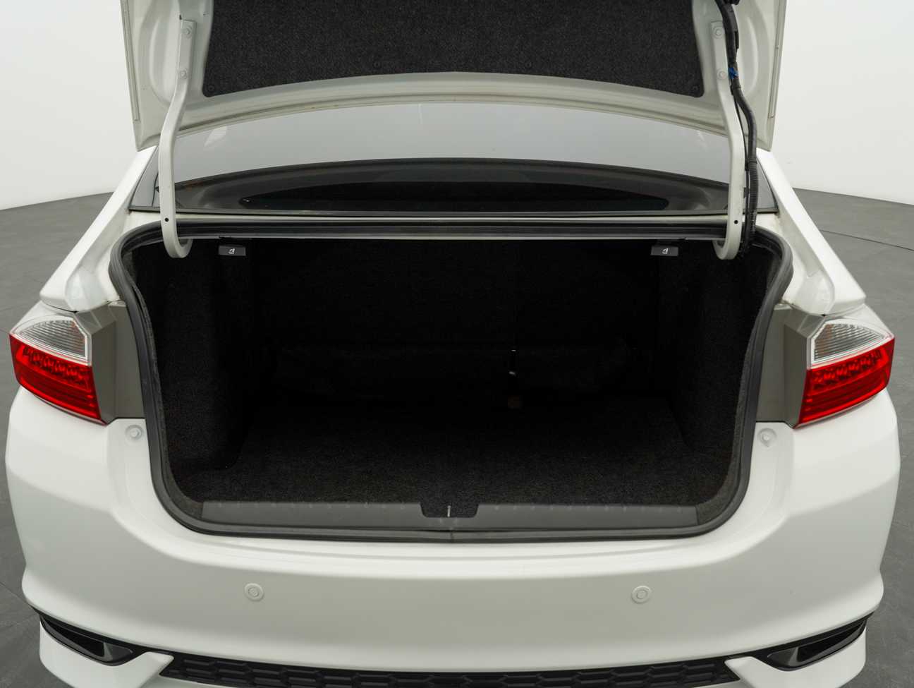 used 2017 Honda City V 1.5