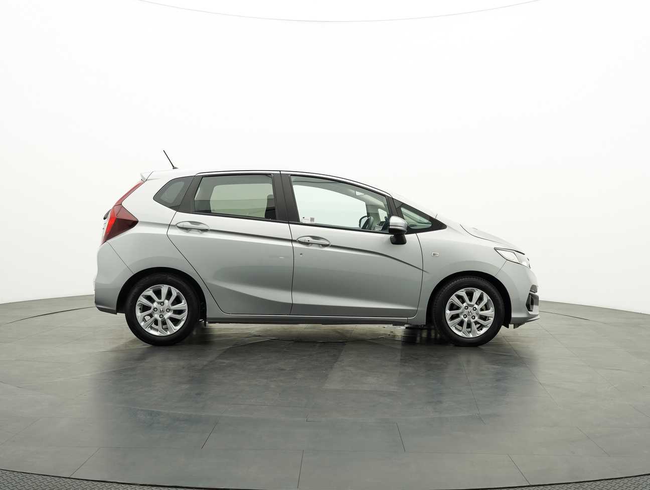 used 2018 Honda Jazz E 1.5