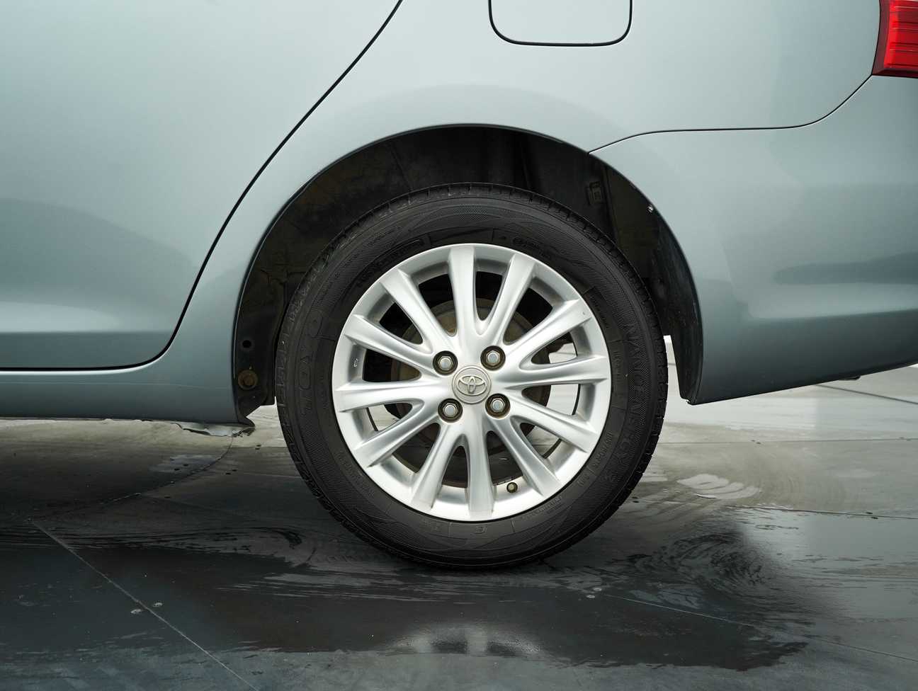 terpakai 2013 Toyota VIOS E 1.5