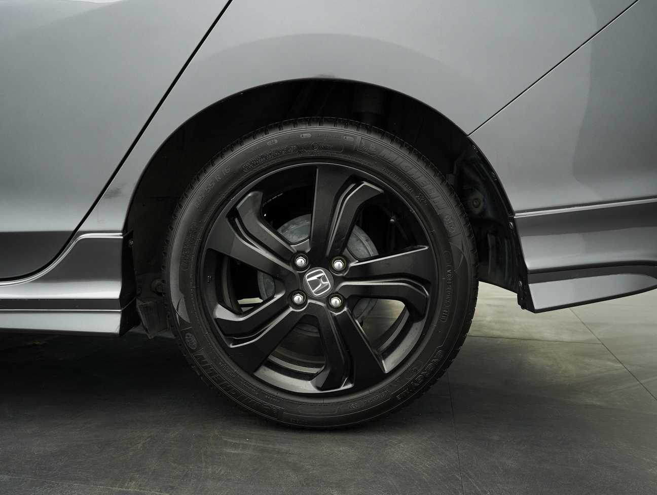 used 2015 Honda City V 1.5