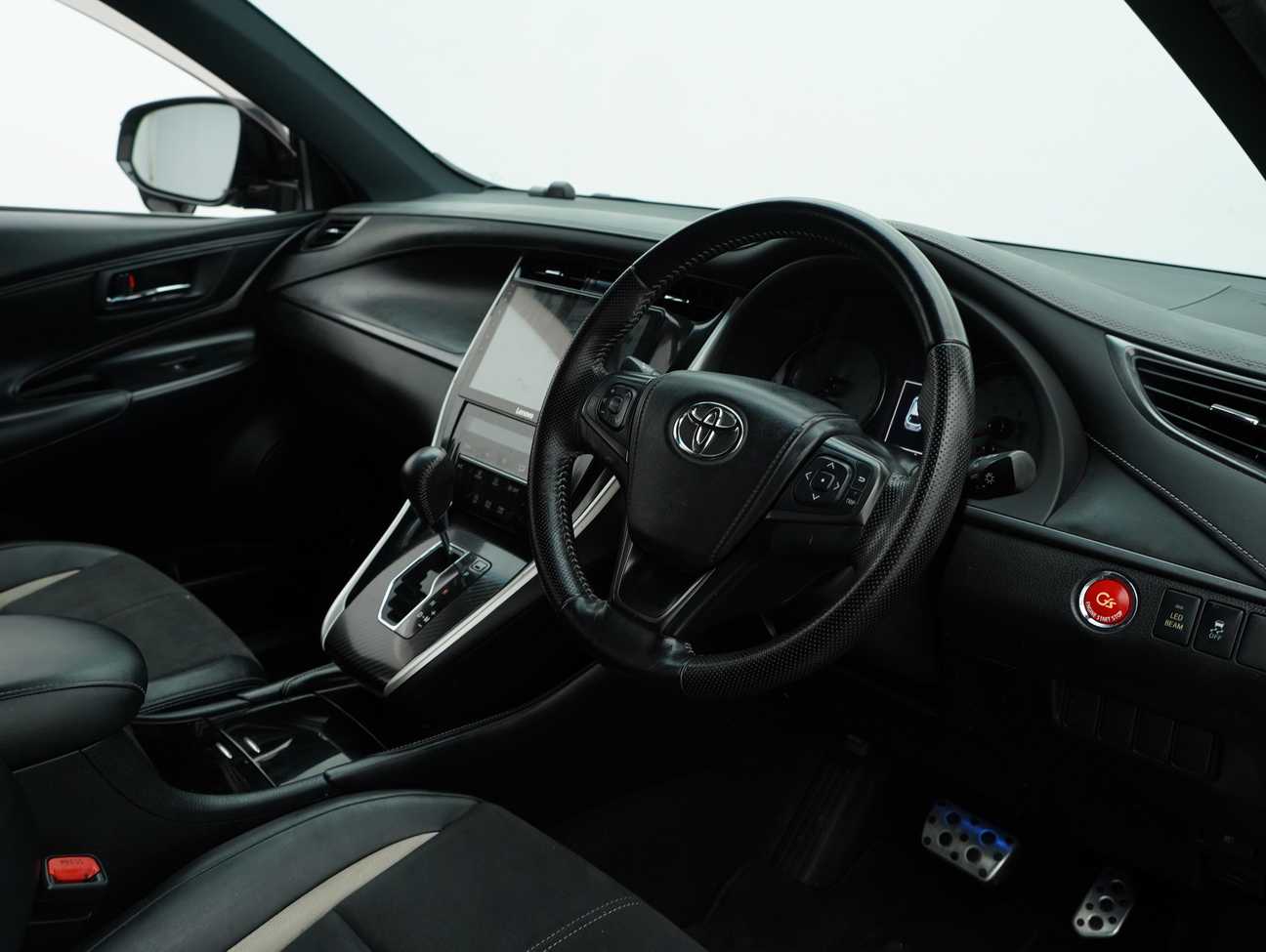 used 2015 Toyota Harrier Elegance GS 2.0