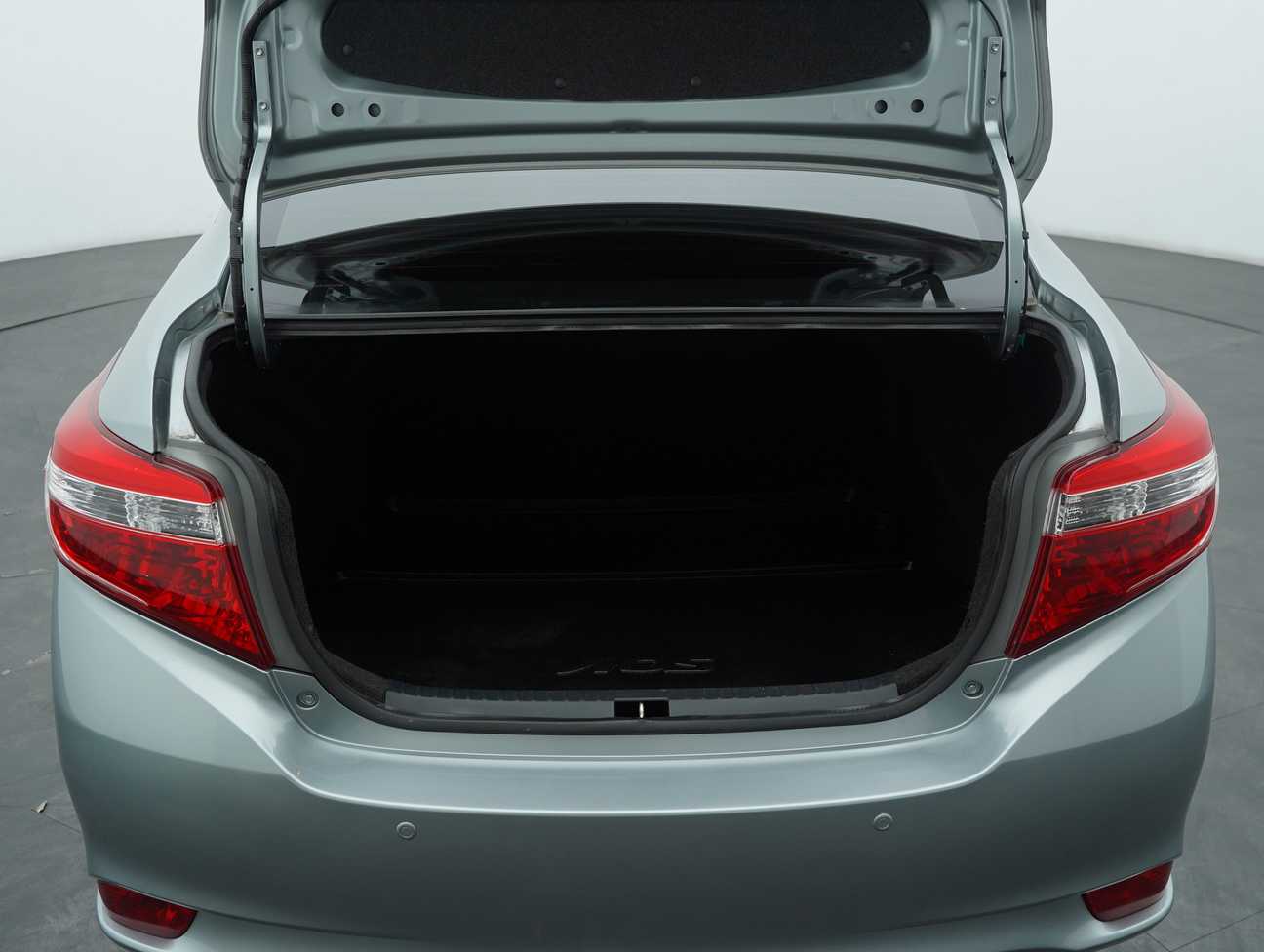 used 2018 Toyota Vios J 1.5