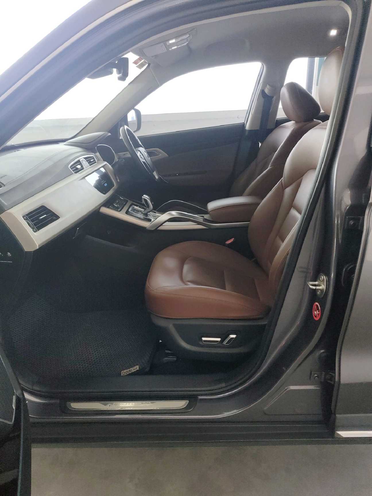 terpakai 2020 Proton X70 Premium 1.8