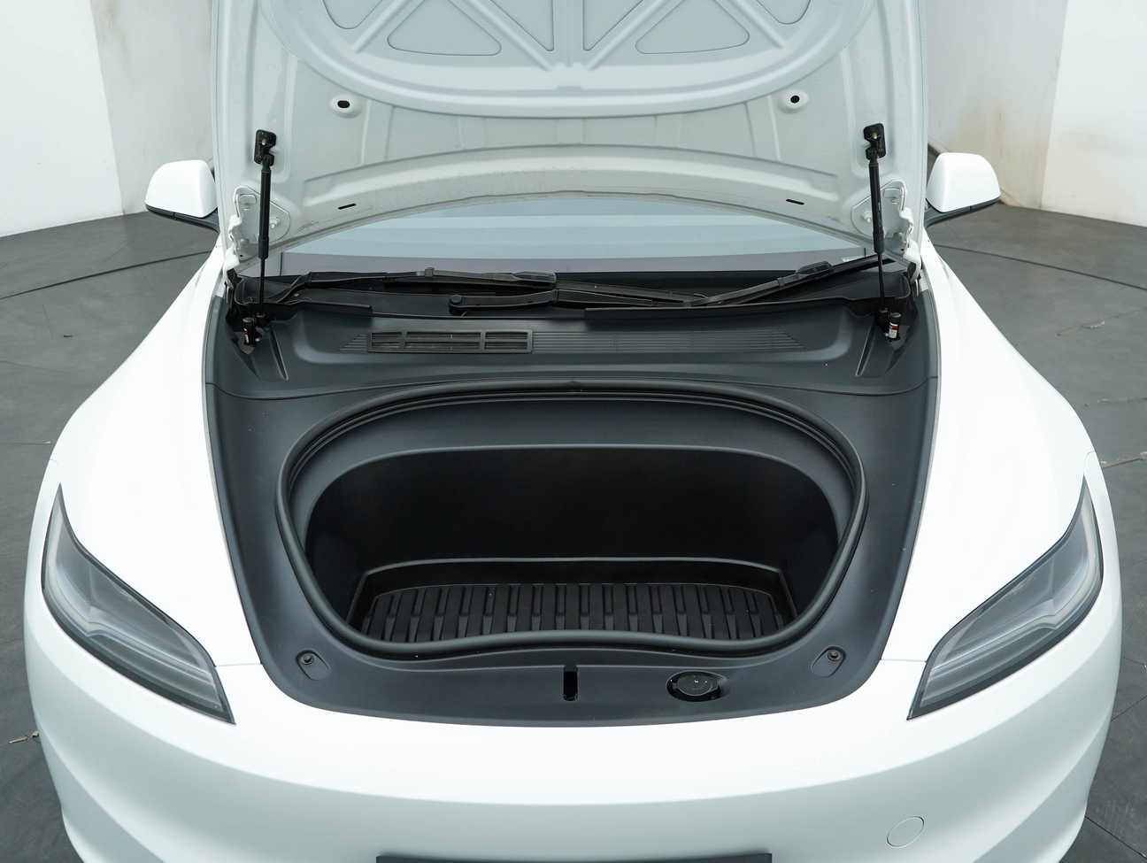 terpakai 2023 Tesla Model 3 Long Range 