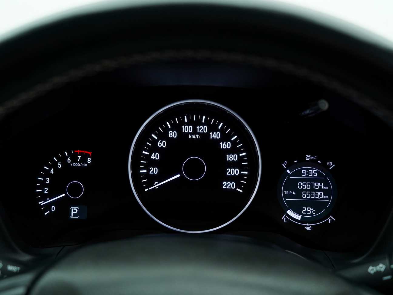 terpakai 2021 Honda HR-V V 1.8