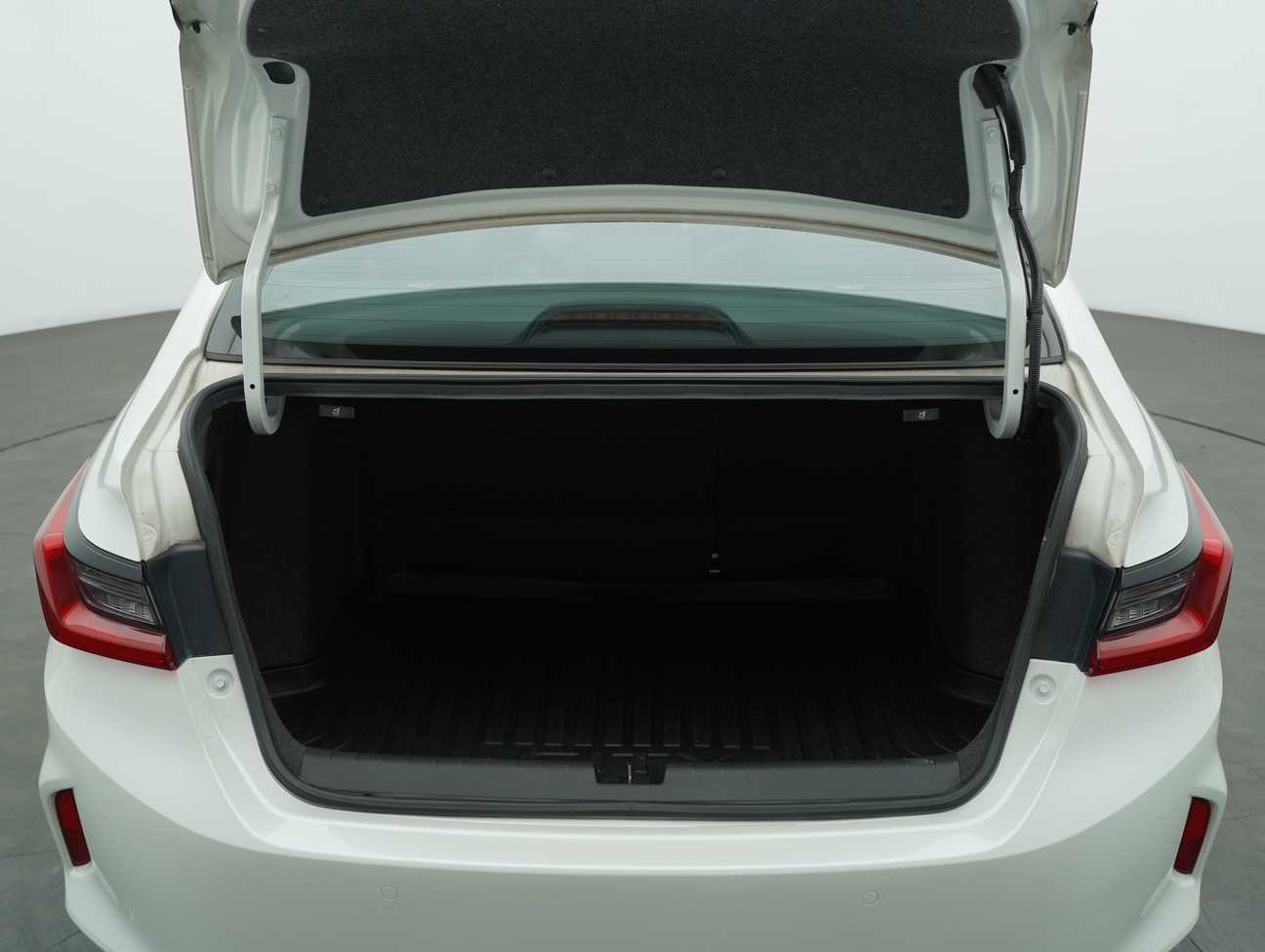 used 2022 Honda City V 1.5