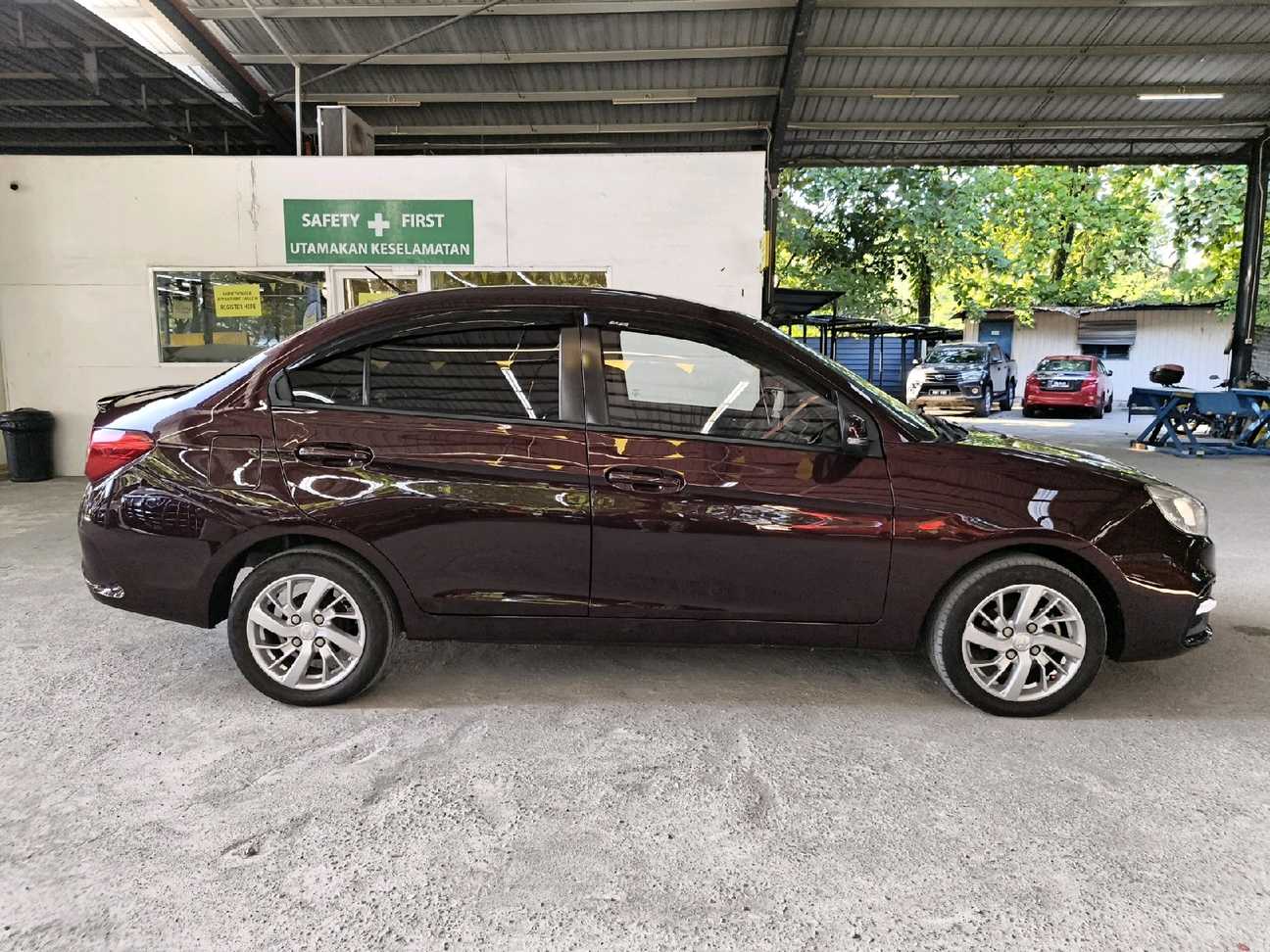 used 2022 Proton Saga Premium 1.3