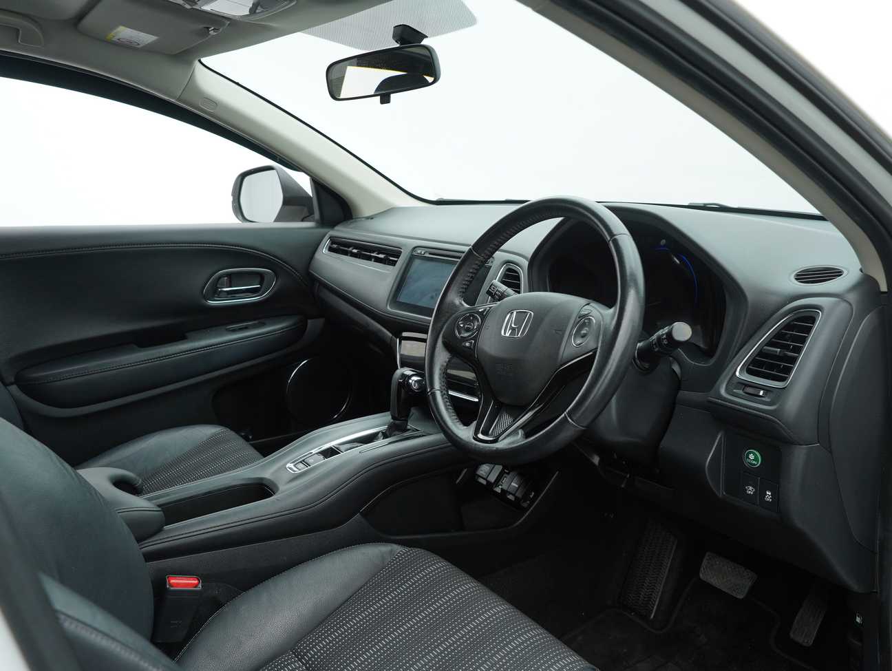 used 2015 Honda HR-V i-VTEC V 1.8