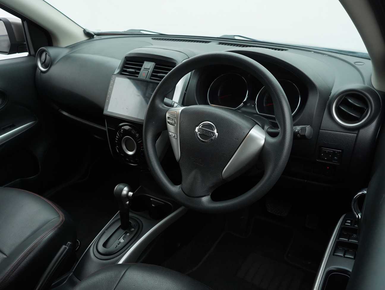 terpakai 2015 Nissan Almera VL 1.5