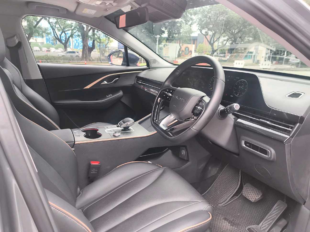 terpakai 2024 Chery Omoda 5 H 1.5