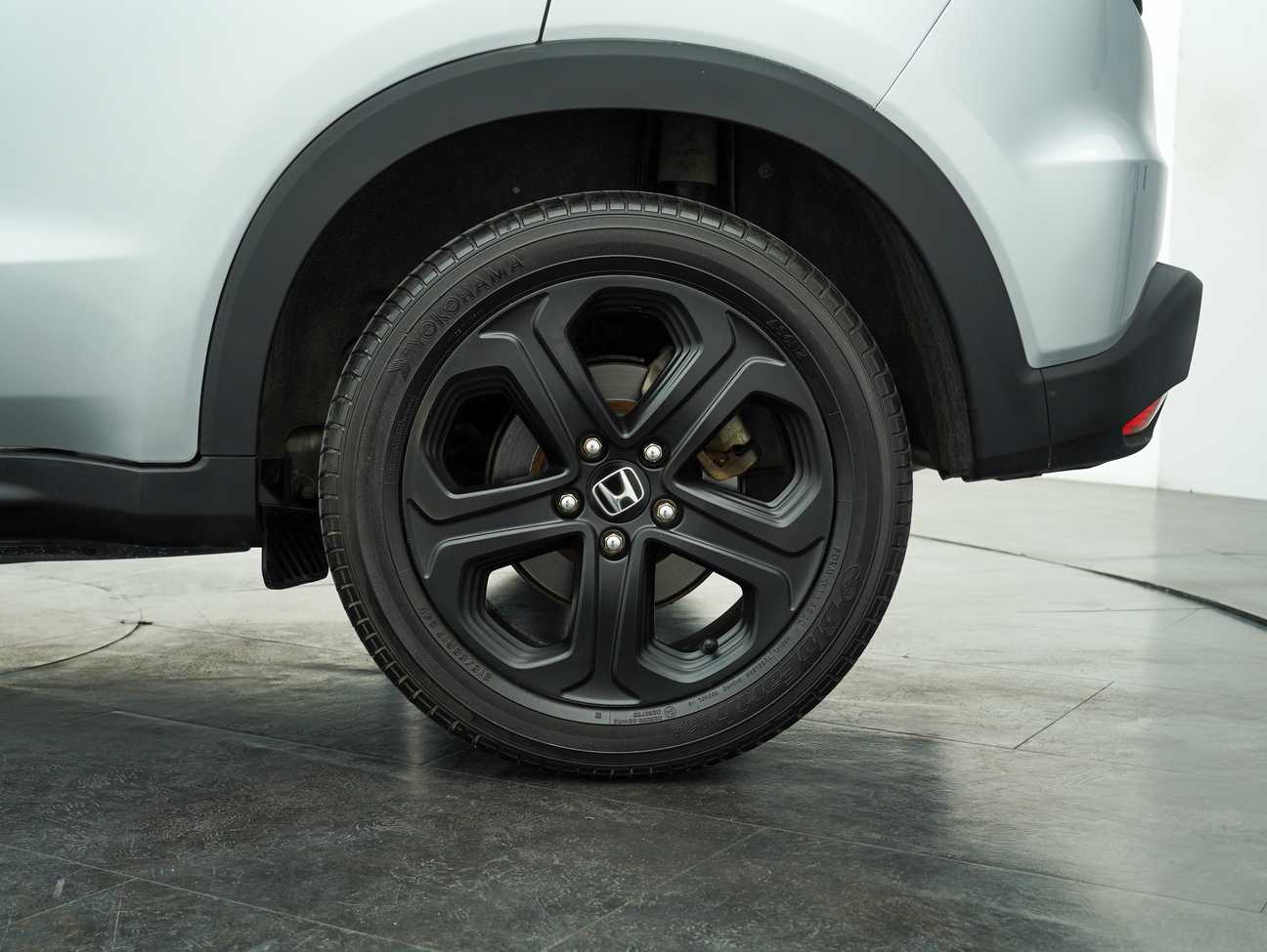 terpakai 2016 Honda HR-V i-VTEC S 1.8