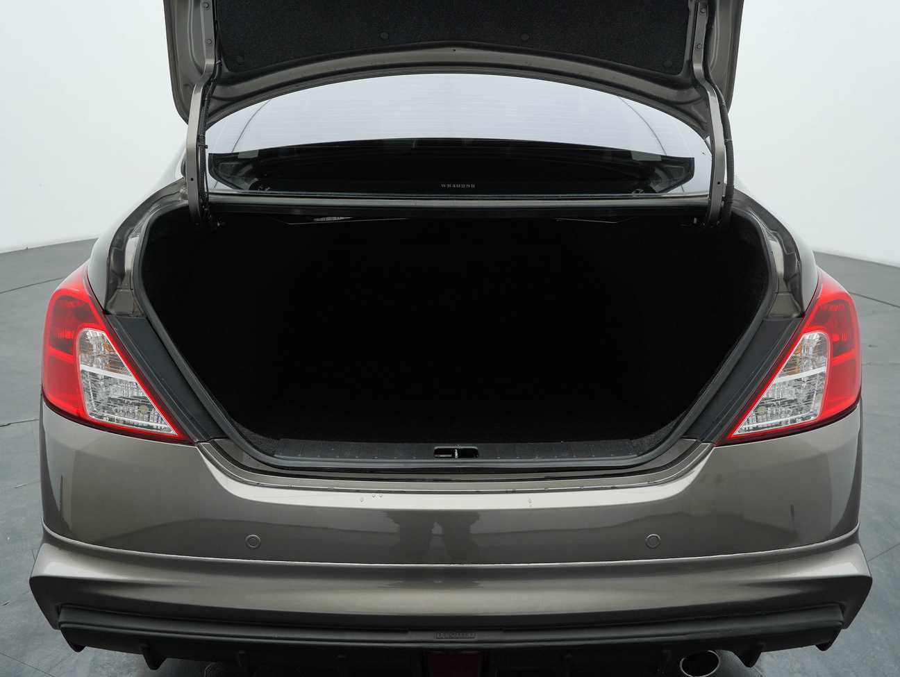 used 2015 Nissan Almera VL 1.5