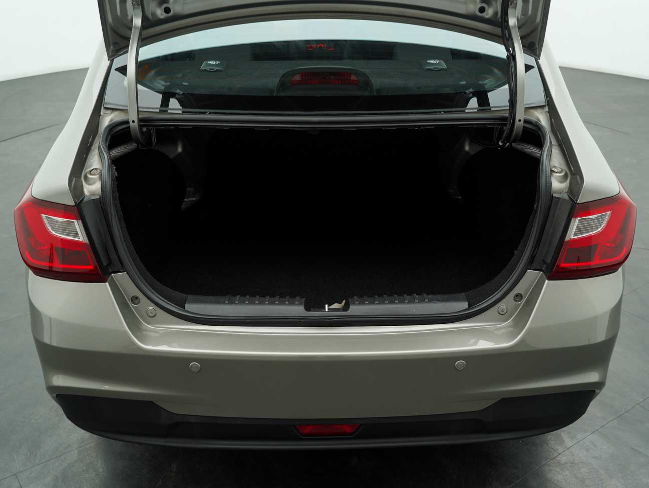 used 2018 Proton Saga Executive 1.3