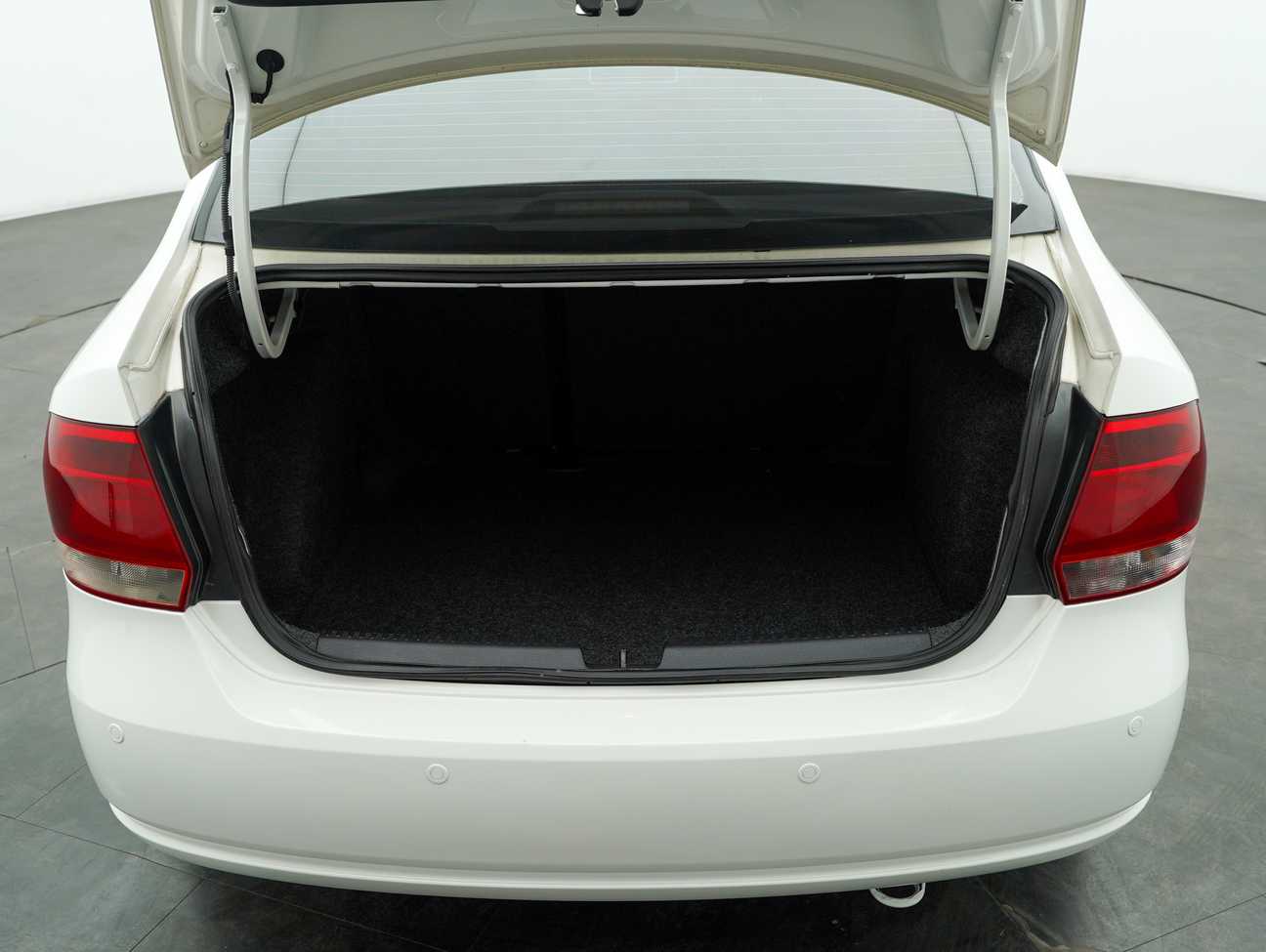 used 2011 Volkswagen Polo  1.6