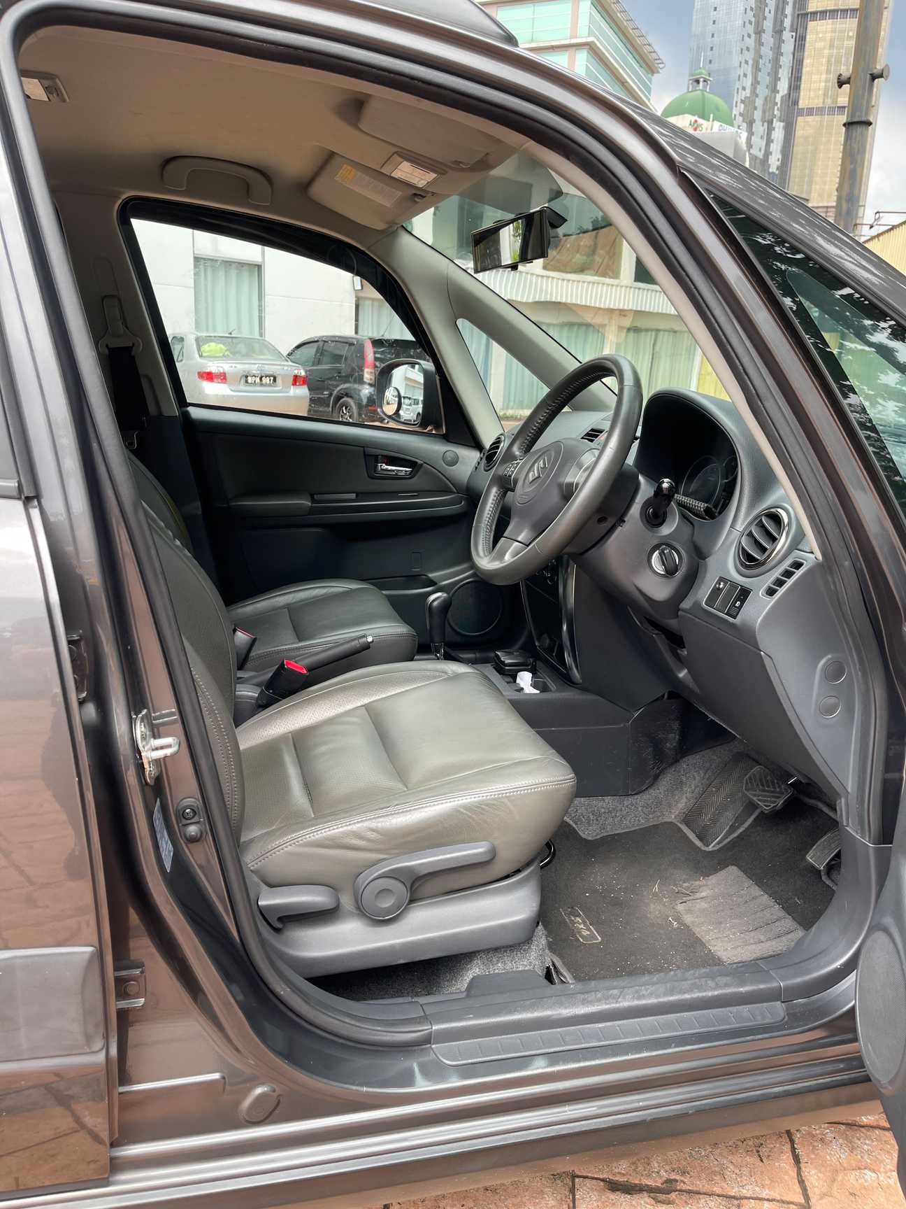 used 2010 Suzuki SX4  1.6