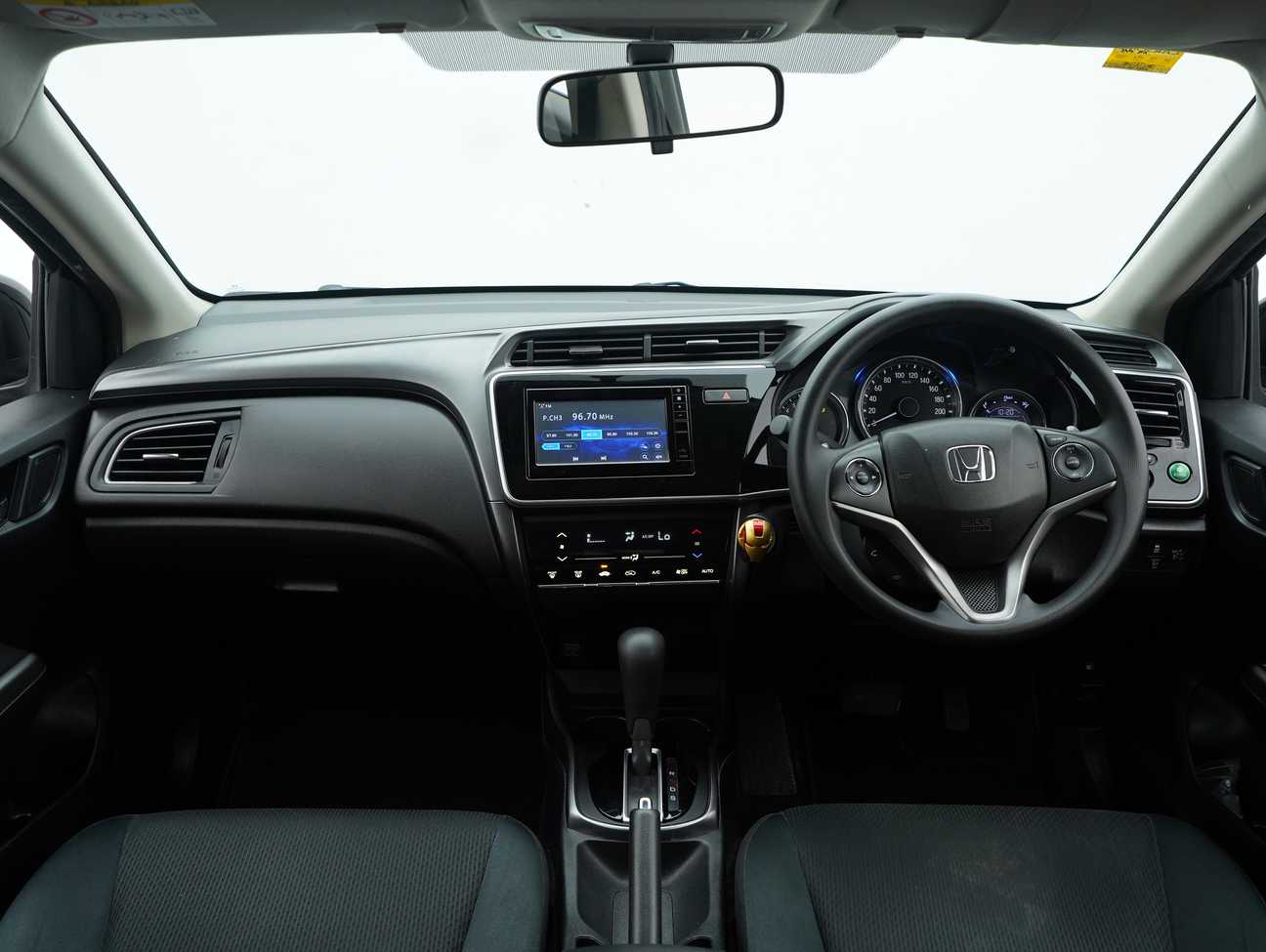 terpakai 2018 Honda City E 1.5
