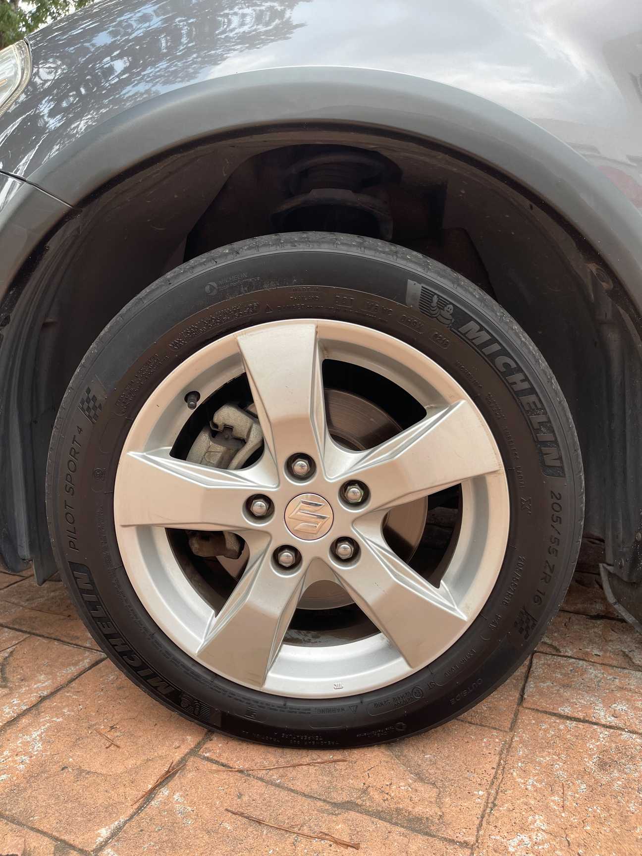 used 2010 Suzuki SX4  1.6