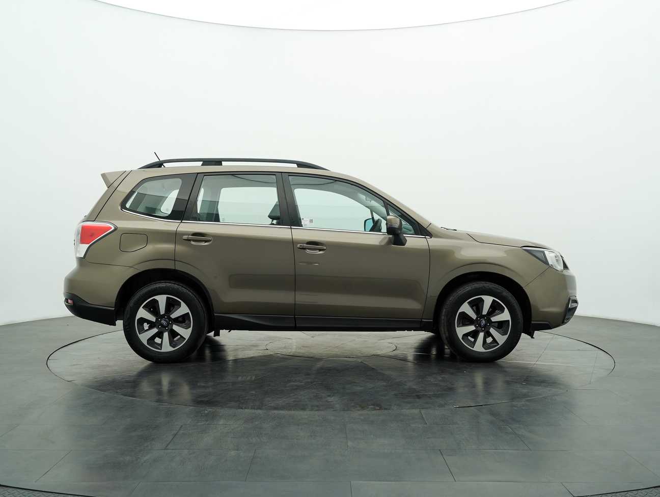 terpakai 2017 Subaru Forester  2.0