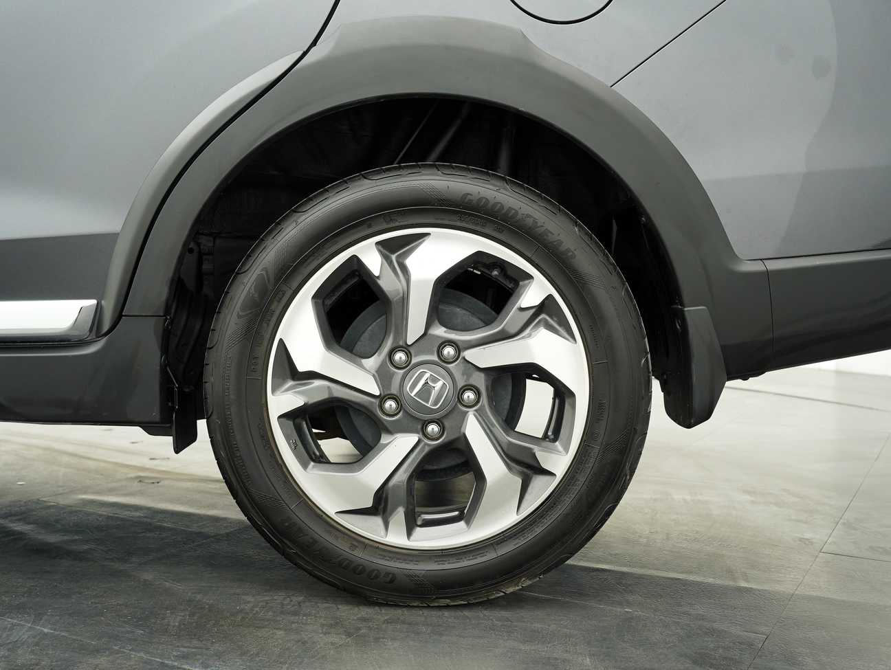 used 2018 Honda BR-V V 1.5