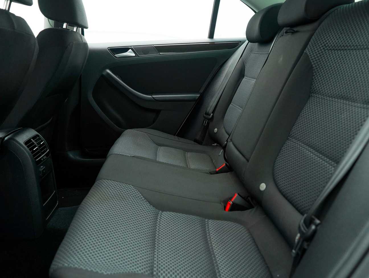 terpakai 2016 Volkswagen Jetta TSI 1.4