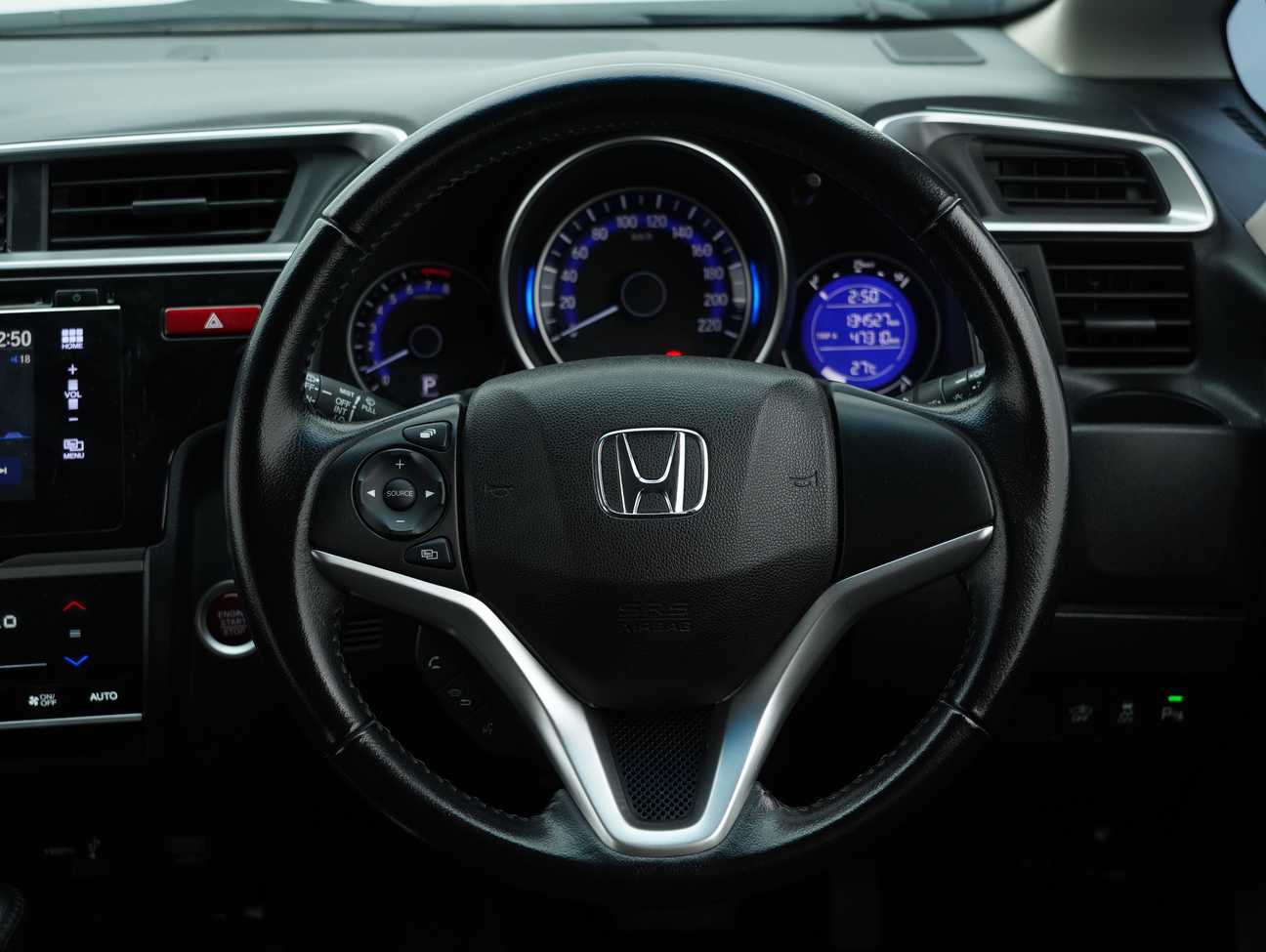 used 2015 Honda Jazz V 1.5