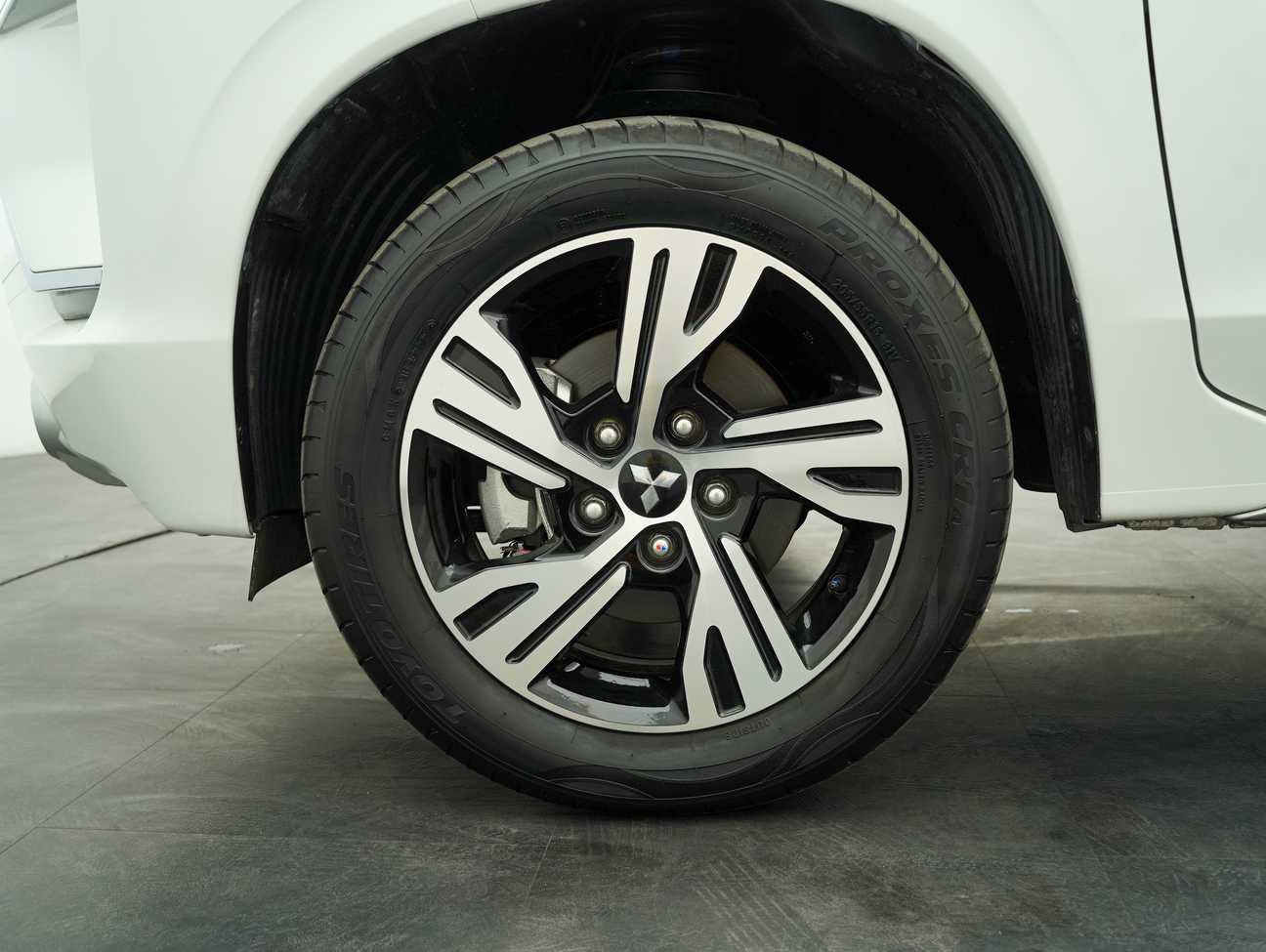 used 2023 Mitsubishi Xpander  1.5