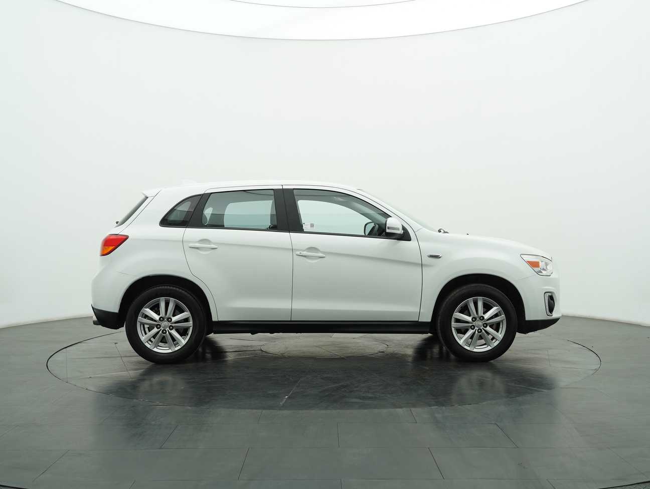 used 2016 Mitsubishi ASX  2.0