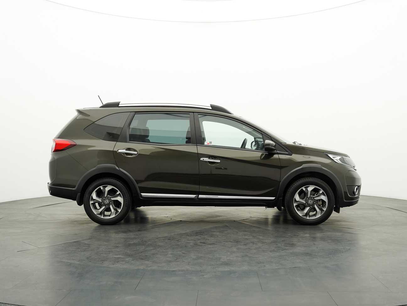 used 2018 Honda BR-V V 1.5