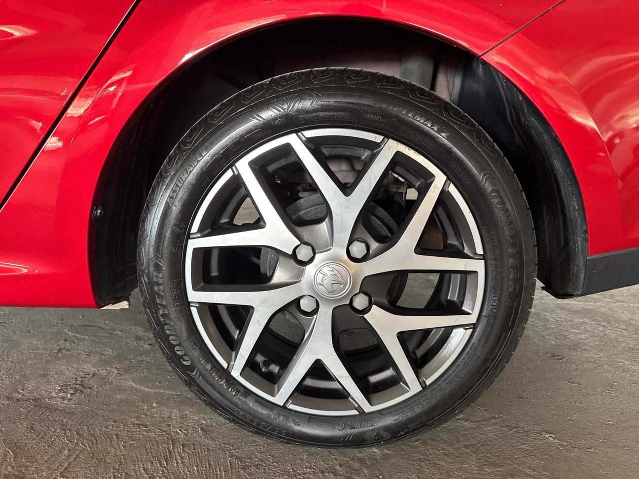 terpakai 2023 Proton Persona Premium 1.6