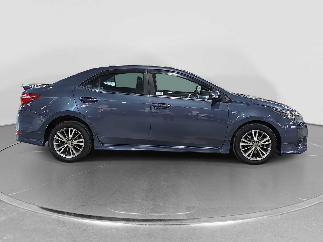 used 2016 Toyota Corolla Altis G 1.8