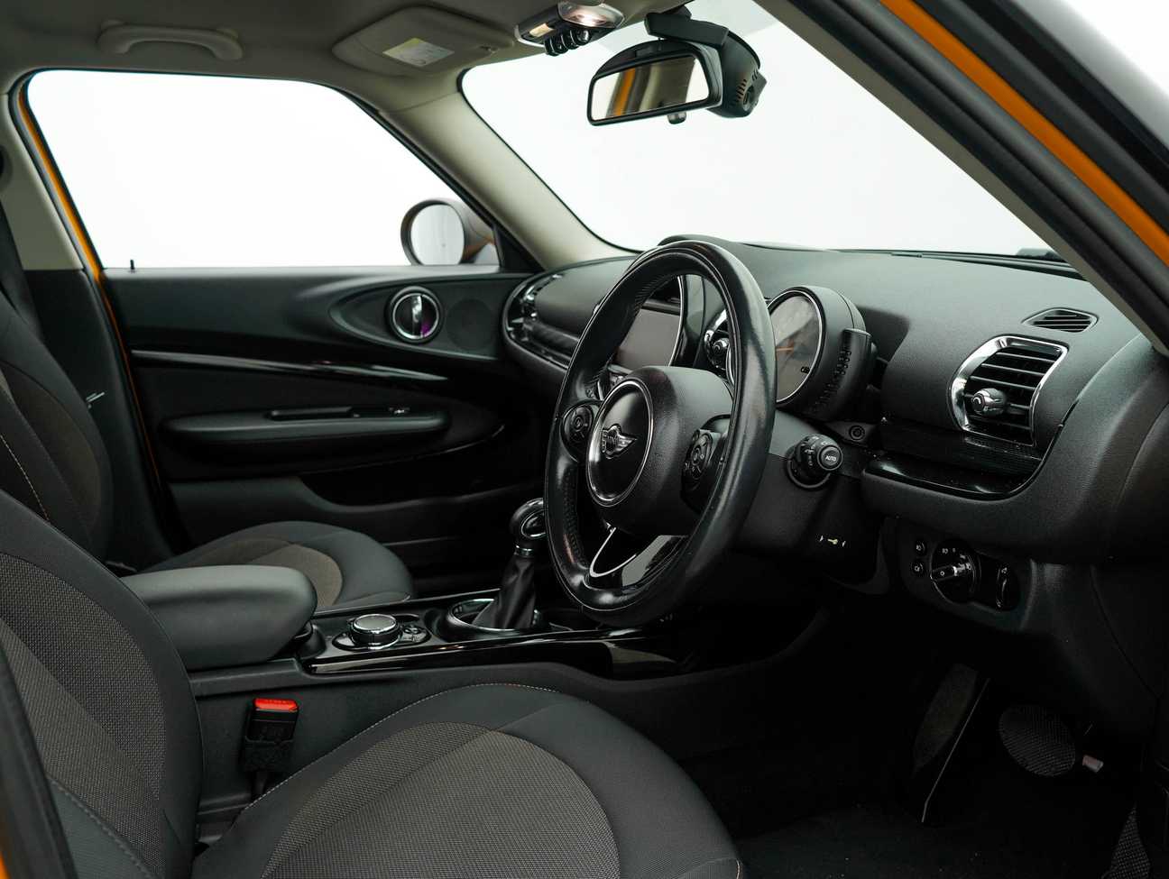 terpakai 2016 MINI Clubman Cooper 1.5