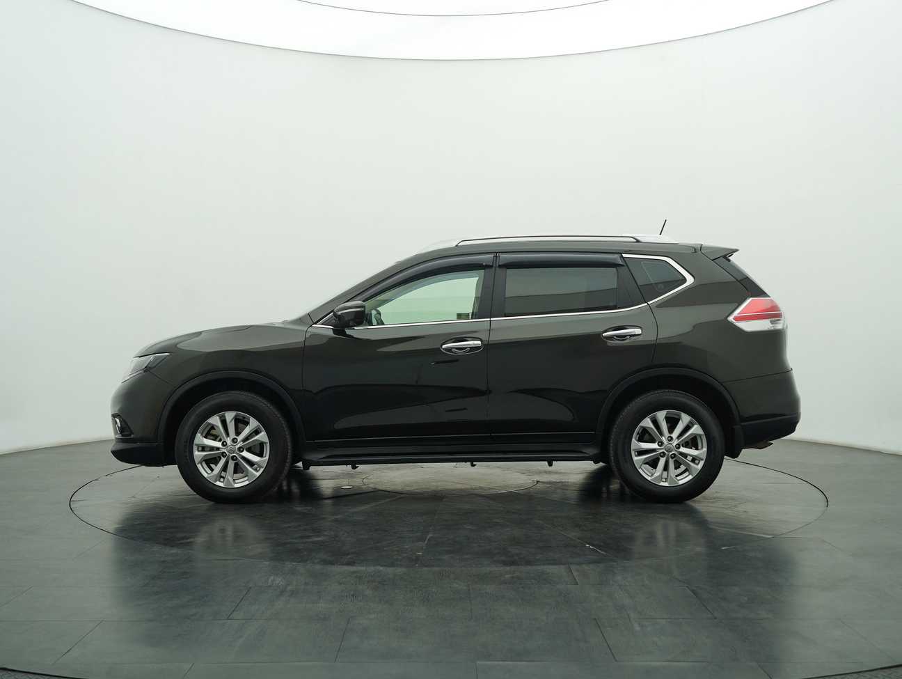 terpakai 2015 Nissan X-Trail  2.0