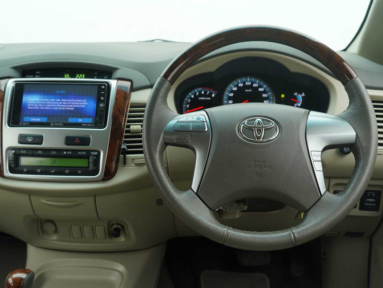 used 2016 Toyota Innova G 2.0