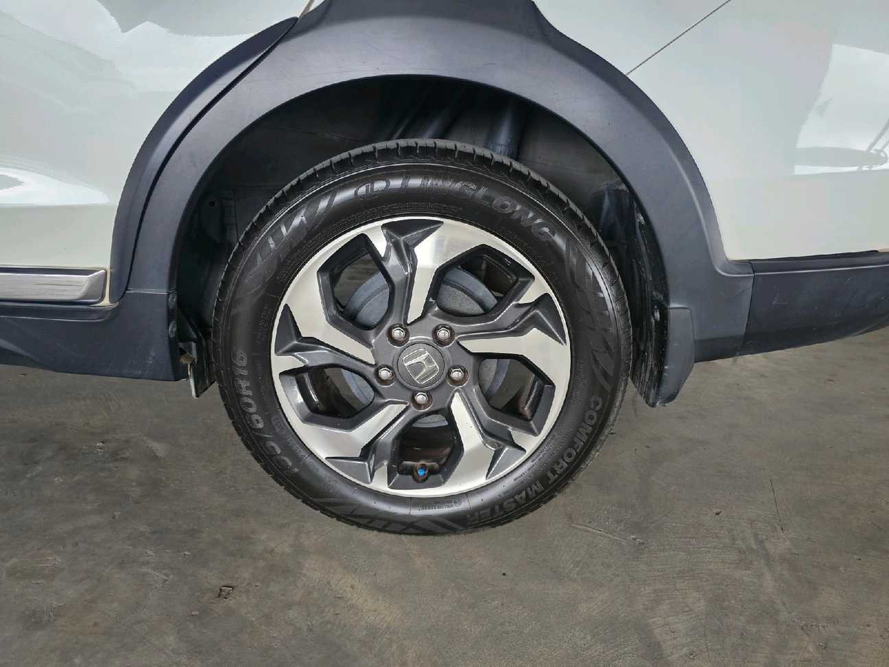 used 2018 Honda BR-V V 1.5