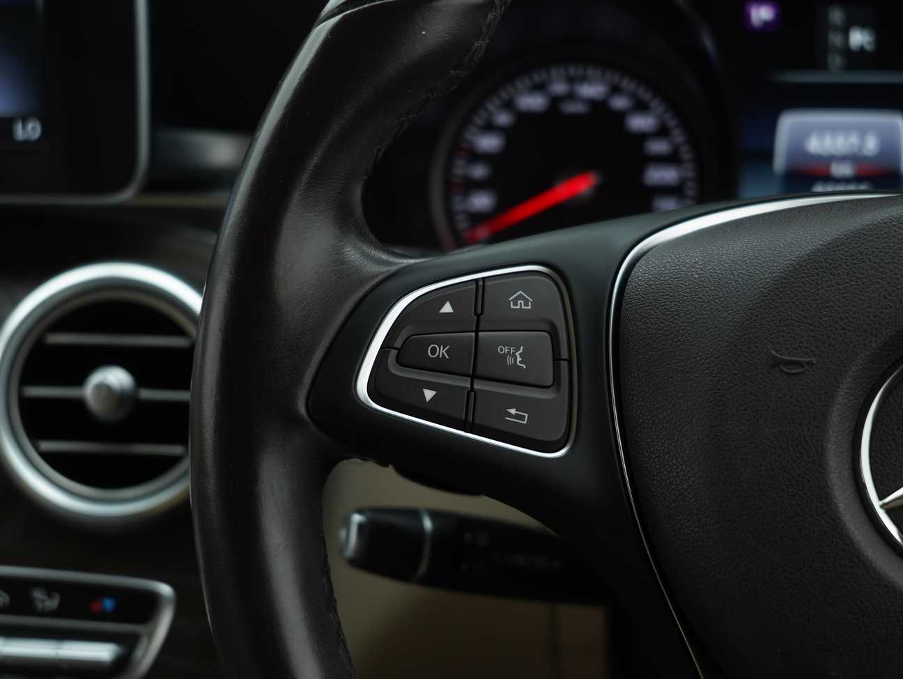 terpakai 2018 Mercedes-Benz GLC200 Exclusive 2.0
