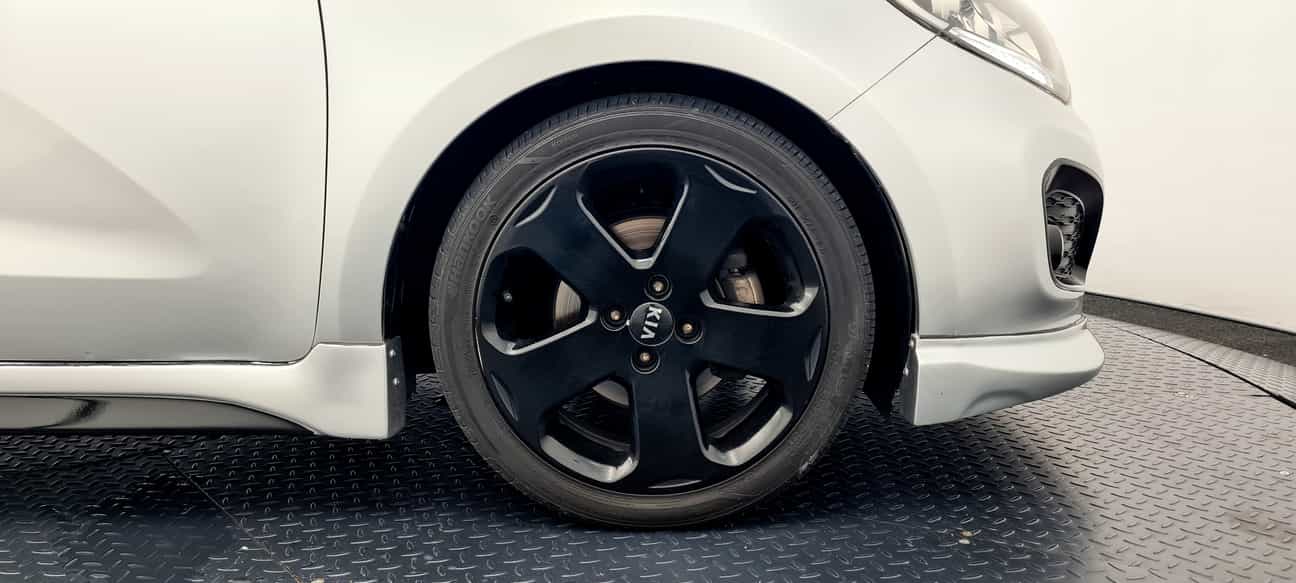 used 2015 Kia RIO UB 1.4