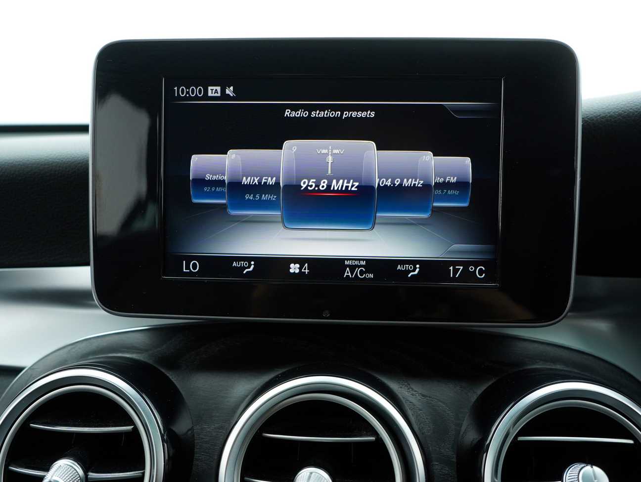 used 2017 Mercedes-Benz GLC250 4MATIC AMG Line 2.0