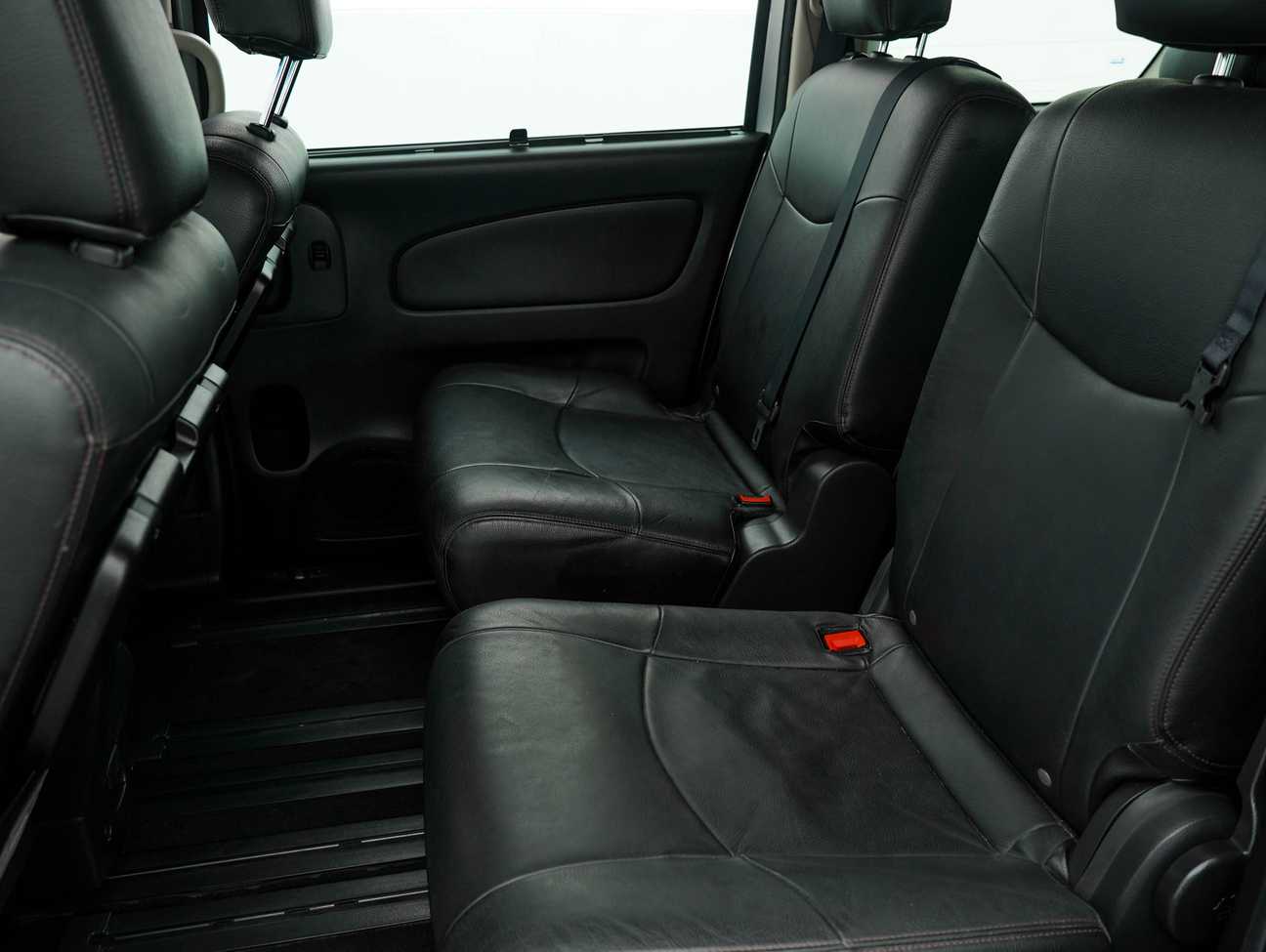 terpakai 2015 Nissan SERENA S-HYBRID HIGH-WAY STAR (CKD) 2.0