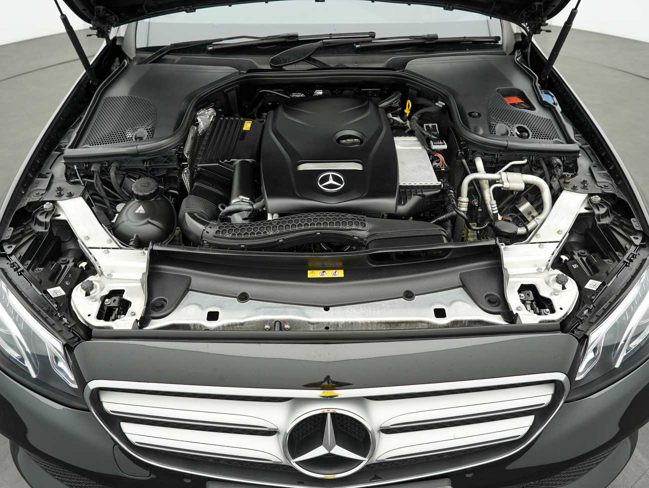 used 2017 Mercedes-Benz E200 Avantgarde 2.0