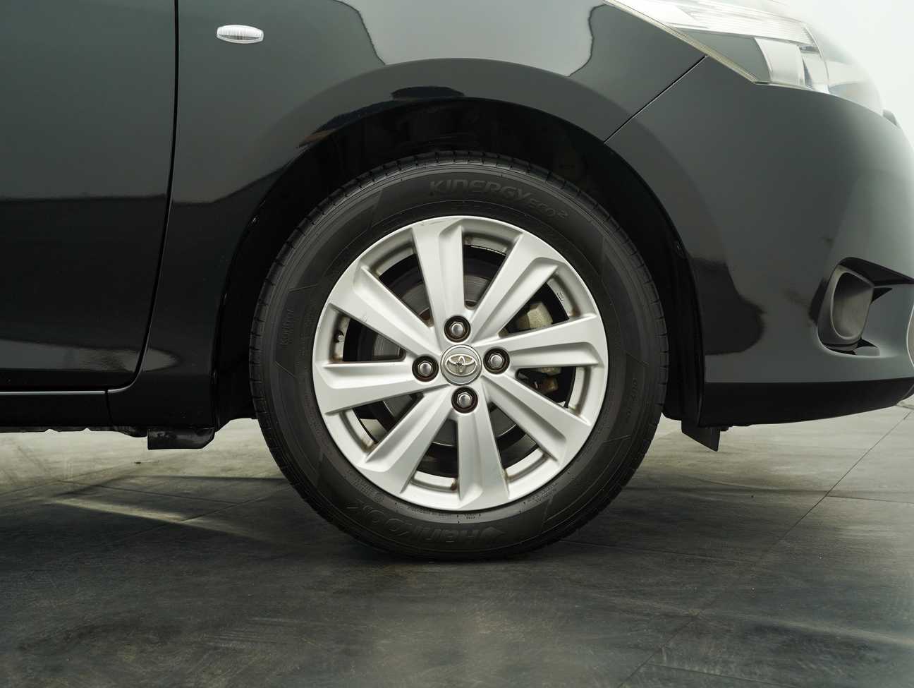 terpakai 2015 Toyota Vios J 1.5