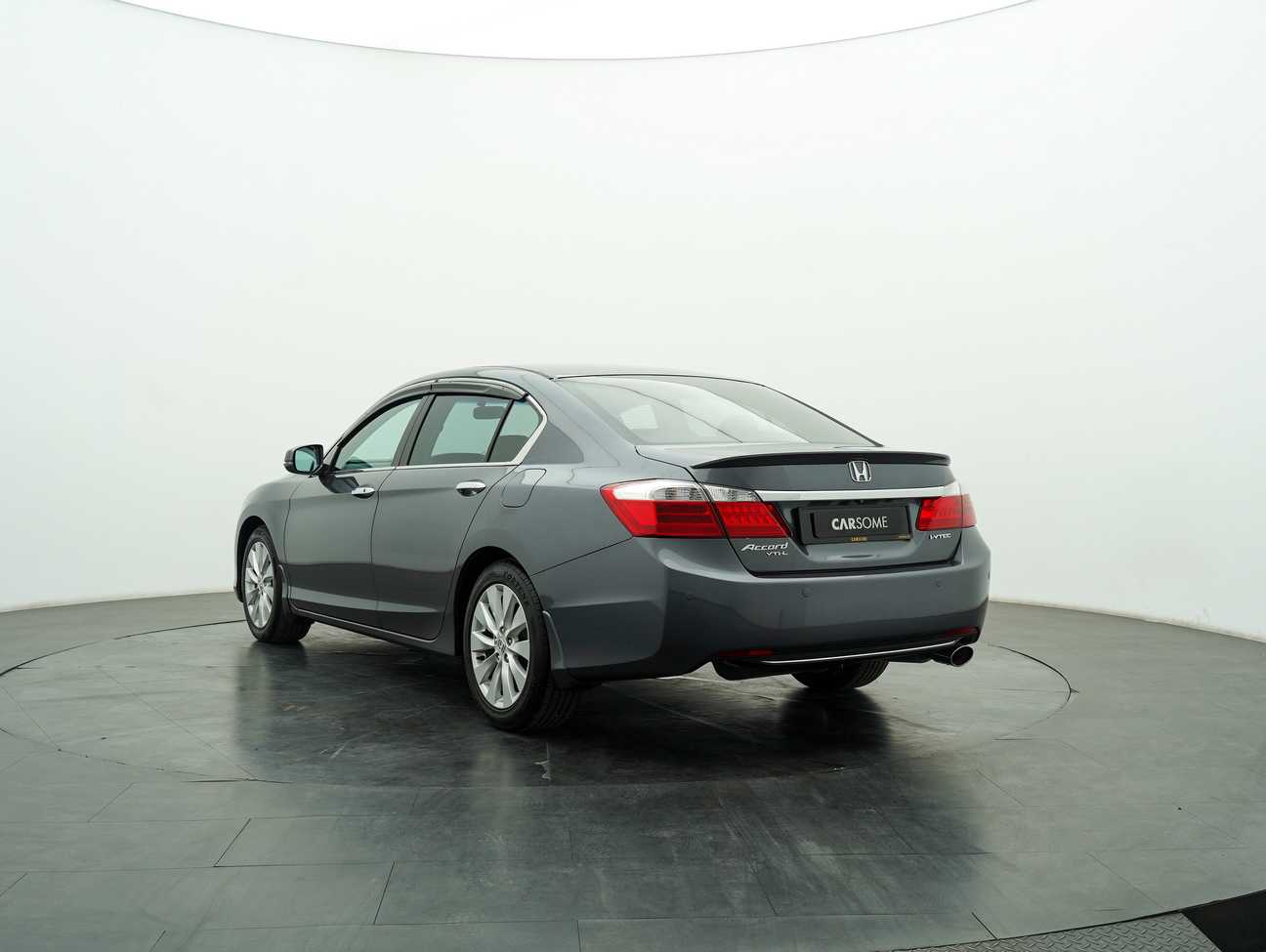 used 2015 Honda Accord VTi-L 2.0